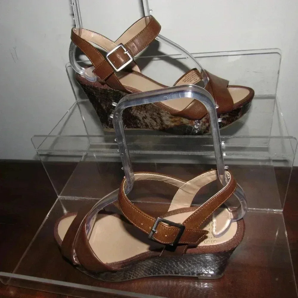 MOOTSIES TOOTSIES MOLALITAK Brown Wedge Shoes 7.5M